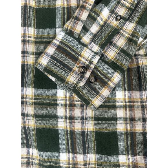 Eddie Bauer Men’s Long Sleeve Flannel Shirt, Green Blue Plaid, Size XXL - Picture 2 of 8